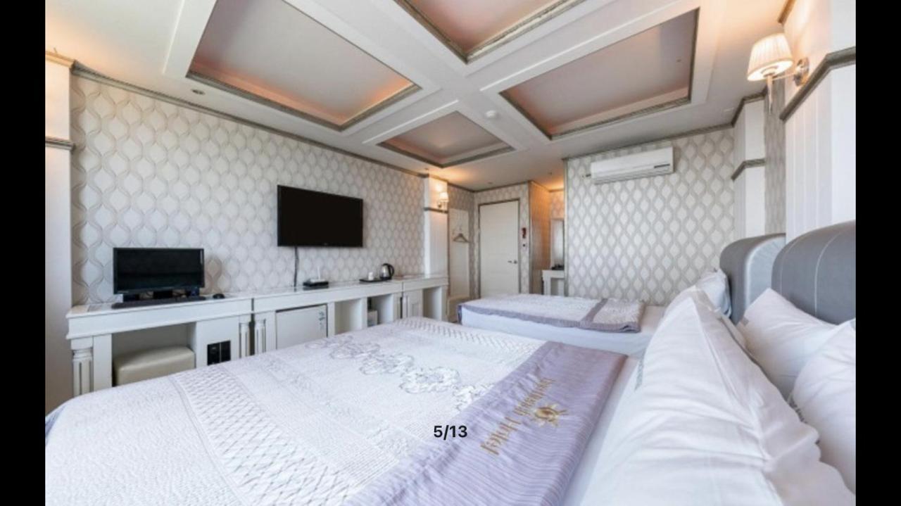 Yeosu Beach Hotel エクステリア 写真