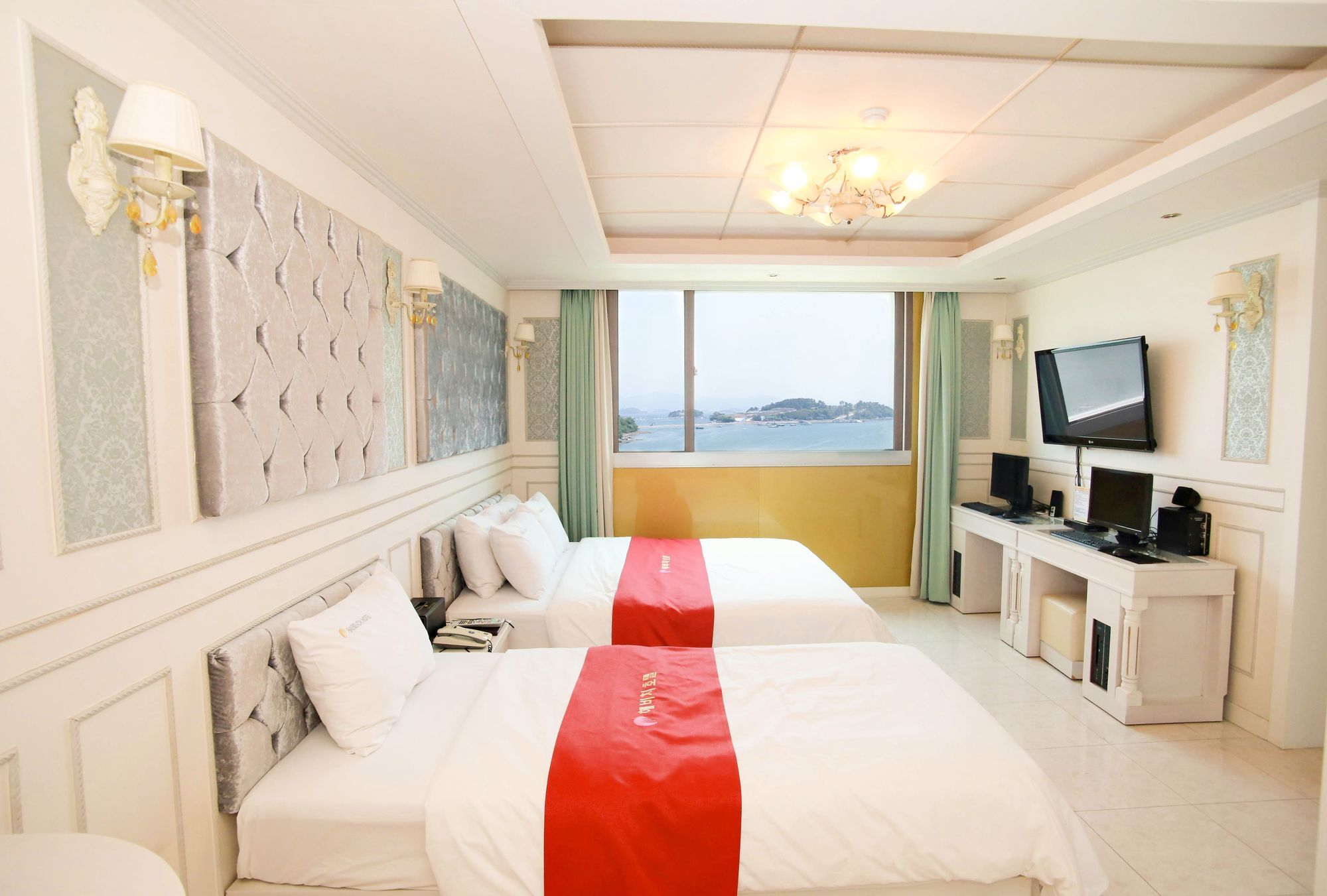 Yeosu Beach Hotel エクステリア 写真